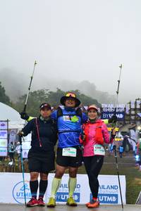 BIB: 1390, 1335
                            <button type="button" onclick="openModal(13373639)" class="btn btn-primary btn-sm float-right btn-popup" data-toggle="modal" data-target=".modal-high-quality">
                        <i class="fas fa-shopping-cart"></i> Add to Cart
                    </button>
                                            <button type="button" onclick="isThisMe(13373639, true)" class="btn btn-success btn-sm float-right btn-popup btn-isme hidden" data-toggle="tooltip" data-placement="bottom" title="นี่คือรูปของคุณใช่ไหม คลิกที่นี่เพื่อเอาเข้าอัลบั้ม">
                        <i class="fas fa-plus"></i> Add to album
                    </button>
                    <button type="button" onclick="isThisMe(13373639, false)" class="btn btn-warning btn-sm float-right btn-popup btn-isnotme hidden">
                        <i class="fas fa-ban"></i> Remove from album
                    </button>