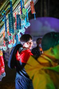 BIB: 
                            <button type="button" onclick="openModal(16058105)" class="btn btn-primary btn-sm float-right btn-popup" data-toggle="modal" data-target=".modal-high-quality">
                        <i class="fas fa-shopping-cart"></i> Add to Cart
                    </button>
                                            <button type="button" onclick="isThisMe(16058105, true)" class="btn btn-success btn-sm float-right btn-popup btn-isme hidden" data-toggle="tooltip" data-placement="bottom" title="นี่คือรูปของคุณใช่ไหม คลิกที่นี่เพื่อเอาเข้าอัลบั้ม">
                        <i class="fas fa-plus"></i> Add to album
                    </button>
                    <button type="button" onclick="isThisMe(16058105, false)" class="btn btn-warning btn-sm float-right btn-popup btn-isnotme hidden">
                        <i class="fas fa-ban"></i> Remove from album
                    </button>