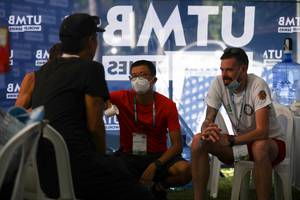 BIB: 
                            <button type="button" onclick="openModal(16057961)" class="btn btn-primary btn-sm float-right btn-popup" data-toggle="modal" data-target=".modal-high-quality">
                        <i class="fas fa-shopping-cart"></i> Add to Cart
                    </button>
                                            <button type="button" onclick="isThisMe(16057961, true)" class="btn btn-success btn-sm float-right btn-popup btn-isme hidden" data-toggle="tooltip" data-placement="bottom" title="นี่คือรูปของคุณใช่ไหม คลิกที่นี่เพื่อเอาเข้าอัลบั้ม">
                        <i class="fas fa-plus"></i> Add to album
                    </button>
                    <button type="button" onclick="isThisMe(16057961, false)" class="btn btn-warning btn-sm float-right btn-popup btn-isnotme hidden">
                        <i class="fas fa-ban"></i> Remove from album
                    </button>