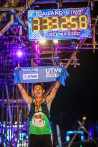 BIB: 333258, 2021
                            <button type="button" onclick="openModal(16058120)" class="btn btn-primary btn-sm float-right btn-popup" data-toggle="modal" data-target=".modal-high-quality">
                        <i class="fas fa-shopping-cart"></i> Add to Cart
                    </button>
                                            <button type="button" onclick="isThisMe(16058120, true)" class="btn btn-success btn-sm float-right btn-popup btn-isme hidden" data-toggle="tooltip" data-placement="bottom" title="นี่คือรูปของคุณใช่ไหม คลิกที่นี่เพื่อเอาเข้าอัลบั้ม">
                        <i class="fas fa-plus"></i> Add to album
                    </button>
                    <button type="button" onclick="isThisMe(16058120, false)" class="btn btn-warning btn-sm float-right btn-popup btn-isnotme hidden">
                        <i class="fas fa-ban"></i> Remove from album
                    </button>