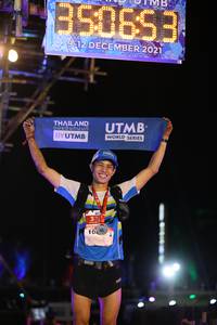 BIB: 350653, 2021
                            <button type="button" onclick="openModal(16058267)" class="btn btn-primary btn-sm float-right btn-popup" data-toggle="modal" data-target=".modal-high-quality">
                        <i class="fas fa-shopping-cart"></i> Add to Cart
                    </button>
                                            <button type="button" onclick="isThisMe(16058267, true)" class="btn btn-success btn-sm float-right btn-popup btn-isme hidden" data-toggle="tooltip" data-placement="bottom" title="นี่คือรูปของคุณใช่ไหม คลิกที่นี่เพื่อเอาเข้าอัลบั้ม">
                        <i class="fas fa-plus"></i> Add to album
                    </button>
                    <button type="button" onclick="isThisMe(16058267, false)" class="btn btn-warning btn-sm float-right btn-popup btn-isnotme hidden">
                        <i class="fas fa-ban"></i> Remove from album
                    </button>