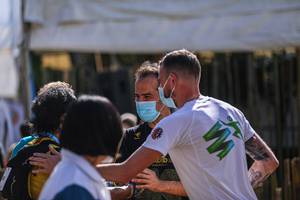 BIB: 
                            <button type="button" onclick="openModal(16057875)" class="btn btn-primary btn-sm float-right btn-popup" data-toggle="modal" data-target=".modal-high-quality">
                        <i class="fas fa-shopping-cart"></i> Add to Cart
                    </button>
                                            <button type="button" onclick="isThisMe(16057875, true)" class="btn btn-success btn-sm float-right btn-popup btn-isme hidden" data-toggle="tooltip" data-placement="bottom" title="นี่คือรูปของคุณใช่ไหม คลิกที่นี่เพื่อเอาเข้าอัลบั้ม">
                        <i class="fas fa-plus"></i> Add to album
                    </button>
                    <button type="button" onclick="isThisMe(16057875, false)" class="btn btn-warning btn-sm float-right btn-popup btn-isnotme hidden">
                        <i class="fas fa-ban"></i> Remove from album
                    </button>