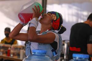 BIB: 
                            <button type="button" onclick="openModal(16058035)" class="btn btn-primary btn-sm float-right btn-popup" data-toggle="modal" data-target=".modal-high-quality">
                        <i class="fas fa-shopping-cart"></i> Add to Cart
                    </button>
                                            <button type="button" onclick="isThisMe(16058035, true)" class="btn btn-success btn-sm float-right btn-popup btn-isme hidden" data-toggle="tooltip" data-placement="bottom" title="นี่คือรูปของคุณใช่ไหม คลิกที่นี่เพื่อเอาเข้าอัลบั้ม">
                        <i class="fas fa-plus"></i> Add to album
                    </button>
                    <button type="button" onclick="isThisMe(16058035, false)" class="btn btn-warning btn-sm float-right btn-popup btn-isnotme hidden">
                        <i class="fas fa-ban"></i> Remove from album
                    </button>