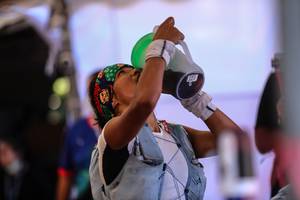 BIB: 
                            <button type="button" onclick="openModal(16058051)" class="btn btn-primary btn-sm float-right btn-popup" data-toggle="modal" data-target=".modal-high-quality">
                        <i class="fas fa-shopping-cart"></i> Add to Cart
                    </button>
                                            <button type="button" onclick="isThisMe(16058051, true)" class="btn btn-success btn-sm float-right btn-popup btn-isme hidden" data-toggle="tooltip" data-placement="bottom" title="นี่คือรูปของคุณใช่ไหม คลิกที่นี่เพื่อเอาเข้าอัลบั้ม">
                        <i class="fas fa-plus"></i> Add to album
                    </button>
                    <button type="button" onclick="isThisMe(16058051, false)" class="btn btn-warning btn-sm float-right btn-popup btn-isnotme hidden">
                        <i class="fas fa-ban"></i> Remove from album
                    </button>