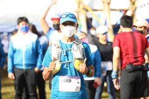 BIB: 6569
                            <button type="button" onclick="openModal(16060792)" class="btn btn-primary btn-sm float-right btn-popup" data-toggle="modal" data-target=".modal-high-quality">
                        <i class="fas fa-shopping-cart"></i> Add to Cart
                    </button>
                                            <button type="button" onclick="isThisMe(16060792, true)" class="btn btn-success btn-sm float-right btn-popup btn-isme hidden" data-toggle="tooltip" data-placement="bottom" title="นี่คือรูปของคุณใช่ไหม คลิกที่นี่เพื่อเอาเข้าอัลบั้ม">
                        <i class="fas fa-plus"></i> Add to album
                    </button>
                    <button type="button" onclick="isThisMe(16060792, false)" class="btn btn-warning btn-sm float-right btn-popup btn-isnotme hidden">
                        <i class="fas fa-ban"></i> Remove from album
                    </button>