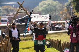 BIB: 1676
                            <button type="button" onclick="openModal(16060837)" class="btn btn-primary btn-sm float-right btn-popup" data-toggle="modal" data-target=".modal-high-quality">
                        <i class="fas fa-shopping-cart"></i> Add to Cart
                    </button>
                                            <button type="button" onclick="isThisMe(16060837, true)" class="btn btn-success btn-sm float-right btn-popup btn-isme hidden" data-toggle="tooltip" data-placement="bottom" title="นี่คือรูปของคุณใช่ไหม คลิกที่นี่เพื่อเอาเข้าอัลบั้ม">
                        <i class="fas fa-plus"></i> Add to album
                    </button>
                    <button type="button" onclick="isThisMe(16060837, false)" class="btn btn-warning btn-sm float-right btn-popup btn-isnotme hidden">
                        <i class="fas fa-ban"></i> Remove from album
                    </button>