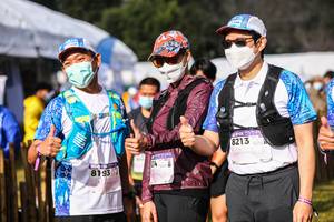 BIB: 8213, 8193
                            <button type="button" onclick="openModal(16060825)" class="btn btn-primary btn-sm float-right btn-popup" data-toggle="modal" data-target=".modal-high-quality">
                        <i class="fas fa-shopping-cart"></i> Add to Cart
                    </button>
                                            <button type="button" onclick="isThisMe(16060825, true)" class="btn btn-success btn-sm float-right btn-popup btn-isme hidden" data-toggle="tooltip" data-placement="bottom" title="นี่คือรูปของคุณใช่ไหม คลิกที่นี่เพื่อเอาเข้าอัลบั้ม">
                        <i class="fas fa-plus"></i> Add to album
                    </button>
                    <button type="button" onclick="isThisMe(16060825, false)" class="btn btn-warning btn-sm float-right btn-popup btn-isnotme hidden">
                        <i class="fas fa-ban"></i> Remove from album
                    </button>