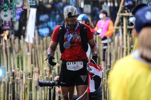 BIB: 6119
                            <button type="button" onclick="openModal(16060670)" class="btn btn-primary btn-sm float-right btn-popup" data-toggle="modal" data-target=".modal-high-quality">
                        <i class="fas fa-shopping-cart"></i> Add to Cart
                    </button>
                                            <button type="button" onclick="isThisMe(16060670, true)" class="btn btn-success btn-sm float-right btn-popup btn-isme hidden" data-toggle="tooltip" data-placement="bottom" title="นี่คือรูปของคุณใช่ไหม คลิกที่นี่เพื่อเอาเข้าอัลบั้ม">
                        <i class="fas fa-plus"></i> Add to album
                    </button>
                    <button type="button" onclick="isThisMe(16060670, false)" class="btn btn-warning btn-sm float-right btn-popup btn-isnotme hidden">
                        <i class="fas fa-ban"></i> Remove from album
                    </button>