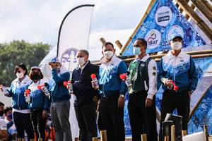 BIB: 
                            <button type="button" onclick="openModal(16060835)" class="btn btn-primary btn-sm float-right btn-popup" data-toggle="modal" data-target=".modal-high-quality">
                        <i class="fas fa-shopping-cart"></i> Add to Cart
                    </button>
                                            <button type="button" onclick="isThisMe(16060835, true)" class="btn btn-success btn-sm float-right btn-popup btn-isme hidden" data-toggle="tooltip" data-placement="bottom" title="นี่คือรูปของคุณใช่ไหม คลิกที่นี่เพื่อเอาเข้าอัลบั้ม">
                        <i class="fas fa-plus"></i> Add to album
                    </button>
                    <button type="button" onclick="isThisMe(16060835, false)" class="btn btn-warning btn-sm float-right btn-popup btn-isnotme hidden">
                        <i class="fas fa-ban"></i> Remove from album
                    </button>