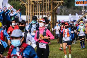 BIB: 8366
                            <button type="button" onclick="openModal(16060863)" class="btn btn-primary btn-sm float-right btn-popup" data-toggle="modal" data-target=".modal-high-quality">
                        <i class="fas fa-shopping-cart"></i> Add to Cart
                    </button>
                                            <button type="button" onclick="isThisMe(16060863, true)" class="btn btn-success btn-sm float-right btn-popup btn-isme hidden" data-toggle="tooltip" data-placement="bottom" title="นี่คือรูปของคุณใช่ไหม คลิกที่นี่เพื่อเอาเข้าอัลบั้ม">
                        <i class="fas fa-plus"></i> Add to album
                    </button>
                    <button type="button" onclick="isThisMe(16060863, false)" class="btn btn-warning btn-sm float-right btn-popup btn-isnotme hidden">
                        <i class="fas fa-ban"></i> Remove from album
                    </button>