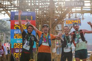 BIB: 08247, 1570
                            <button type="button" onclick="openModal(16060699)" class="btn btn-primary btn-sm float-right btn-popup" data-toggle="modal" data-target=".modal-high-quality">
                        <i class="fas fa-shopping-cart"></i> Add to Cart
                    </button>
                                            <button type="button" onclick="isThisMe(16060699, true)" class="btn btn-success btn-sm float-right btn-popup btn-isme hidden" data-toggle="tooltip" data-placement="bottom" title="นี่คือรูปของคุณใช่ไหม คลิกที่นี่เพื่อเอาเข้าอัลบั้ม">
                        <i class="fas fa-plus"></i> Add to album
                    </button>
                    <button type="button" onclick="isThisMe(16060699, false)" class="btn btn-warning btn-sm float-right btn-popup btn-isnotme hidden">
                        <i class="fas fa-ban"></i> Remove from album
                    </button>