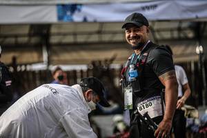 BIB: 8180
                            <button type="button" onclick="openModal(16060800)" class="btn btn-primary btn-sm float-right btn-popup" data-toggle="modal" data-target=".modal-high-quality">
                        <i class="fas fa-shopping-cart"></i> Add to Cart
                    </button>
                                            <button type="button" onclick="isThisMe(16060800, true)" class="btn btn-success btn-sm float-right btn-popup btn-isme hidden" data-toggle="tooltip" data-placement="bottom" title="นี่คือรูปของคุณใช่ไหม คลิกที่นี่เพื่อเอาเข้าอัลบั้ม">
                        <i class="fas fa-plus"></i> Add to album
                    </button>
                    <button type="button" onclick="isThisMe(16060800, false)" class="btn btn-warning btn-sm float-right btn-popup btn-isnotme hidden">
                        <i class="fas fa-ban"></i> Remove from album
                    </button>