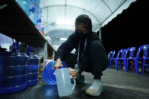 BIB: 
                            <button type="button" onclick="openModal(16056594)" class="btn btn-primary btn-sm float-right btn-popup" data-toggle="modal" data-target=".modal-high-quality">
                        <i class="fas fa-shopping-cart"></i> Add to Cart
                    </button>
                                            <button type="button" onclick="isThisMe(16056594, true)" class="btn btn-success btn-sm float-right btn-popup btn-isme hidden" data-toggle="tooltip" data-placement="bottom" title="นี่คือรูปของคุณใช่ไหม คลิกที่นี่เพื่อเอาเข้าอัลบั้ม">
                        <i class="fas fa-plus"></i> Add to album
                    </button>
                    <button type="button" onclick="isThisMe(16056594, false)" class="btn btn-warning btn-sm float-right btn-popup btn-isnotme hidden">
                        <i class="fas fa-ban"></i> Remove from album
                    </button>