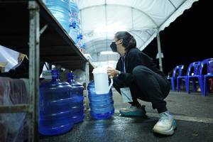 BIB: 
                            <button type="button" onclick="openModal(16056596)" class="btn btn-primary btn-sm float-right btn-popup" data-toggle="modal" data-target=".modal-high-quality">
                        <i class="fas fa-shopping-cart"></i> Add to Cart
                    </button>
                                            <button type="button" onclick="isThisMe(16056596, true)" class="btn btn-success btn-sm float-right btn-popup btn-isme hidden" data-toggle="tooltip" data-placement="bottom" title="นี่คือรูปของคุณใช่ไหม คลิกที่นี่เพื่อเอาเข้าอัลบั้ม">
                        <i class="fas fa-plus"></i> Add to album
                    </button>
                    <button type="button" onclick="isThisMe(16056596, false)" class="btn btn-warning btn-sm float-right btn-popup btn-isnotme hidden">
                        <i class="fas fa-ban"></i> Remove from album
                    </button>