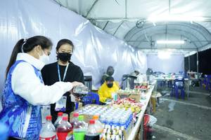 BIB: 
                            <button type="button" onclick="openModal(16056587)" class="btn btn-primary btn-sm float-right btn-popup" data-toggle="modal" data-target=".modal-high-quality">
                        <i class="fas fa-shopping-cart"></i> Add to Cart
                    </button>
                                            <button type="button" onclick="isThisMe(16056587, true)" class="btn btn-success btn-sm float-right btn-popup btn-isme hidden" data-toggle="tooltip" data-placement="bottom" title="นี่คือรูปของคุณใช่ไหม คลิกที่นี่เพื่อเอาเข้าอัลบั้ม">
                        <i class="fas fa-plus"></i> Add to album
                    </button>
                    <button type="button" onclick="isThisMe(16056587, false)" class="btn btn-warning btn-sm float-right btn-popup btn-isnotme hidden">
                        <i class="fas fa-ban"></i> Remove from album
                    </button>