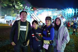 BIB: 1748
                            <button type="button" onclick="openModal(16056963)" class="btn btn-primary btn-sm float-right btn-popup" data-toggle="modal" data-target=".modal-high-quality">
                        <i class="fas fa-shopping-cart"></i> Add to Cart
                    </button>
                                            <button type="button" onclick="isThisMe(16056963, true)" class="btn btn-success btn-sm float-right btn-popup btn-isme hidden" data-toggle="tooltip" data-placement="bottom" title="นี่คือรูปของคุณใช่ไหม คลิกที่นี่เพื่อเอาเข้าอัลบั้ม">
                        <i class="fas fa-plus"></i> Add to album
                    </button>
                    <button type="button" onclick="isThisMe(16056963, false)" class="btn btn-warning btn-sm float-right btn-popup btn-isnotme hidden">
                        <i class="fas fa-ban"></i> Remove from album
                    </button>