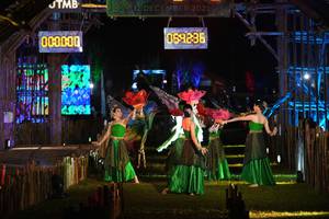 BIB: 912, 2021, 000000, 859236
                            <button type="button" onclick="openModal(16056627)" class="btn btn-primary btn-sm float-right btn-popup" data-toggle="modal" data-target=".modal-high-quality">
                        <i class="fas fa-shopping-cart"></i> Add to Cart
                    </button>
                                            <button type="button" onclick="isThisMe(16056627, true)" class="btn btn-success btn-sm float-right btn-popup btn-isme hidden" data-toggle="tooltip" data-placement="bottom" title="นี่คือรูปของคุณใช่ไหม คลิกที่นี่เพื่อเอาเข้าอัลบั้ม">
                        <i class="fas fa-plus"></i> Add to album
                    </button>
                    <button type="button" onclick="isThisMe(16056627, false)" class="btn btn-warning btn-sm float-right btn-popup btn-isnotme hidden">
                        <i class="fas fa-ban"></i> Remove from album
                    </button>