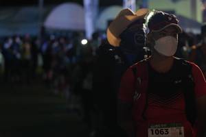 BIB: 1063
                            <button type="button" onclick="openModal(16056642)" class="btn btn-primary btn-sm float-right btn-popup" data-toggle="modal" data-target=".modal-high-quality">
                        <i class="fas fa-shopping-cart"></i> Add to Cart
                    </button>
                                            <button type="button" onclick="isThisMe(16056642, true)" class="btn btn-success btn-sm float-right btn-popup btn-isme hidden" data-toggle="tooltip" data-placement="bottom" title="นี่คือรูปของคุณใช่ไหม คลิกที่นี่เพื่อเอาเข้าอัลบั้ม">
                        <i class="fas fa-plus"></i> Add to album
                    </button>
                    <button type="button" onclick="isThisMe(16056642, false)" class="btn btn-warning btn-sm float-right btn-popup btn-isnotme hidden">
                        <i class="fas fa-ban"></i> Remove from album
                    </button>