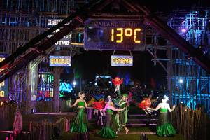 BIB: 2021, 000000, 859298
                            <button type="button" onclick="openModal(16056631)" class="btn btn-primary btn-sm float-right btn-popup" data-toggle="modal" data-target=".modal-high-quality">
                        <i class="fas fa-shopping-cart"></i> Add to Cart
                    </button>
                                            <button type="button" onclick="isThisMe(16056631, true)" class="btn btn-success btn-sm float-right btn-popup btn-isme hidden" data-toggle="tooltip" data-placement="bottom" title="นี่คือรูปของคุณใช่ไหม คลิกที่นี่เพื่อเอาเข้าอัลบั้ม">
                        <i class="fas fa-plus"></i> Add to album
                    </button>
                    <button type="button" onclick="isThisMe(16056631, false)" class="btn btn-warning btn-sm float-right btn-popup btn-isnotme hidden">
                        <i class="fas fa-ban"></i> Remove from album
                    </button>