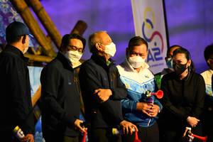 BIB: 
                            <button type="button" onclick="openModal(16059848)" class="btn btn-primary btn-sm float-right btn-popup" data-toggle="modal" data-target=".modal-high-quality">
                        <i class="fas fa-shopping-cart"></i> Add to Cart
                    </button>
                                            <button type="button" onclick="isThisMe(16059848, true)" class="btn btn-success btn-sm float-right btn-popup btn-isme hidden" data-toggle="tooltip" data-placement="bottom" title="นี่คือรูปของคุณใช่ไหม คลิกที่นี่เพื่อเอาเข้าอัลบั้ม">
                        <i class="fas fa-plus"></i> Add to album
                    </button>
                    <button type="button" onclick="isThisMe(16059848, false)" class="btn btn-warning btn-sm float-right btn-popup btn-isnotme hidden">
                        <i class="fas fa-ban"></i> Remove from album
                    </button>