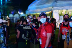 BIB: 103
                            <button type="button" onclick="openModal(16059788)" class="btn btn-primary btn-sm float-right btn-popup" data-toggle="modal" data-target=".modal-high-quality">
                        <i class="fas fa-shopping-cart"></i> Add to Cart
                    </button>
                                            <button type="button" onclick="isThisMe(16059788, true)" class="btn btn-success btn-sm float-right btn-popup btn-isme hidden" data-toggle="tooltip" data-placement="bottom" title="นี่คือรูปของคุณใช่ไหม คลิกที่นี่เพื่อเอาเข้าอัลบั้ม">
                        <i class="fas fa-plus"></i> Add to album
                    </button>
                    <button type="button" onclick="isThisMe(16059788, false)" class="btn btn-warning btn-sm float-right btn-popup btn-isnotme hidden">
                        <i class="fas fa-ban"></i> Remove from album
                    </button>