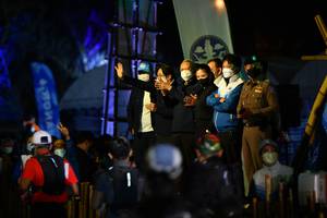 BIB: 
                            <button type="button" onclick="openModal(16059882)" class="btn btn-primary btn-sm float-right btn-popup" data-toggle="modal" data-target=".modal-high-quality">
                        <i class="fas fa-shopping-cart"></i> Add to Cart
                    </button>
                                            <button type="button" onclick="isThisMe(16059882, true)" class="btn btn-success btn-sm float-right btn-popup btn-isme hidden" data-toggle="tooltip" data-placement="bottom" title="นี่คือรูปของคุณใช่ไหม คลิกที่นี่เพื่อเอาเข้าอัลบั้ม">
                        <i class="fas fa-plus"></i> Add to album
                    </button>
                    <button type="button" onclick="isThisMe(16059882, false)" class="btn btn-warning btn-sm float-right btn-popup btn-isnotme hidden">
                        <i class="fas fa-ban"></i> Remove from album
                    </button>