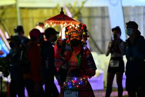 BIB: 1647
                            <button type="button" onclick="openModal(16059782)" class="btn btn-primary btn-sm float-right btn-popup" data-toggle="modal" data-target=".modal-high-quality">
                        <i class="fas fa-shopping-cart"></i> Add to Cart
                    </button>
                                            <button type="button" onclick="isThisMe(16059782, true)" class="btn btn-success btn-sm float-right btn-popup btn-isme hidden" data-toggle="tooltip" data-placement="bottom" title="นี่คือรูปของคุณใช่ไหม คลิกที่นี่เพื่อเอาเข้าอัลบั้ม">
                        <i class="fas fa-plus"></i> Add to album
                    </button>
                    <button type="button" onclick="isThisMe(16059782, false)" class="btn btn-warning btn-sm float-right btn-popup btn-isnotme hidden">
                        <i class="fas fa-ban"></i> Remove from album
                    </button>