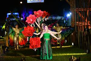 BIB: 
                            <button type="button" onclick="openModal(16059772)" class="btn btn-primary btn-sm float-right btn-popup" data-toggle="modal" data-target=".modal-high-quality">
                        <i class="fas fa-shopping-cart"></i> Add to Cart
                    </button>
                                            <button type="button" onclick="isThisMe(16059772, true)" class="btn btn-success btn-sm float-right btn-popup btn-isme hidden" data-toggle="tooltip" data-placement="bottom" title="นี่คือรูปของคุณใช่ไหม คลิกที่นี่เพื่อเอาเข้าอัลบั้ม">
                        <i class="fas fa-plus"></i> Add to album
                    </button>
                    <button type="button" onclick="isThisMe(16059772, false)" class="btn btn-warning btn-sm float-right btn-popup btn-isnotme hidden">
                        <i class="fas fa-ban"></i> Remove from album
                    </button>