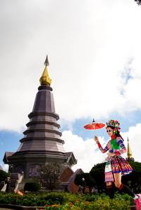 BIB: 00000, 164
                            <button type="button" onclick="openModal(15917385)" class="btn btn-primary btn-sm float-right btn-popup" data-toggle="modal" data-target=".modal-high-quality">
                        <i class="fas fa-shopping-cart"></i> Add to Cart
                    </button>
                                            <button type="button" onclick="isThisMe(15917385, true)" class="btn btn-success btn-sm float-right btn-popup btn-isme hidden" data-toggle="tooltip" data-placement="bottom" title="นี่คือรูปของคุณใช่ไหม คลิกที่นี่เพื่อเอาเข้าอัลบั้ม">
                        <i class="fas fa-plus"></i> Add to album
                    </button>
                    <button type="button" onclick="isThisMe(15917385, false)" class="btn btn-warning btn-sm float-right btn-popup btn-isnotme hidden">
                        <i class="fas fa-ban"></i> Remove from album
                    </button>