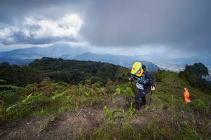 BIB: , 3077
                            <button type="button" onclick="openModal(15915371)" class="btn btn-primary btn-sm float-right btn-popup" data-toggle="modal" data-target=".modal-high-quality">
                        <i class="fas fa-shopping-cart"></i> Add to Cart
                    </button>
                                            <button type="button" onclick="isThisMe(15915371, true)" class="btn btn-success btn-sm float-right btn-popup btn-isme hidden" data-toggle="tooltip" data-placement="bottom" title="นี่คือรูปของคุณใช่ไหม คลิกที่นี่เพื่อเอาเข้าอัลบั้ม">
                        <i class="fas fa-plus"></i> Add to album
                    </button>
                    <button type="button" onclick="isThisMe(15915371, false)" class="btn btn-warning btn-sm float-right btn-popup btn-isnotme hidden">
                        <i class="fas fa-ban"></i> Remove from album
                    </button>