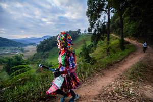 BIB: 1647
                            <button type="button" onclick="openModal(15928993)" class="btn btn-primary btn-sm float-right btn-popup" data-toggle="modal" data-target=".modal-high-quality">
                        <i class="fas fa-shopping-cart"></i> Add to Cart
                    </button>
                                            <button type="button" onclick="isThisMe(15928993, true)" class="btn btn-success btn-sm float-right btn-popup btn-isme hidden" data-toggle="tooltip" data-placement="bottom" title="นี่คือรูปของคุณใช่ไหม คลิกที่นี่เพื่อเอาเข้าอัลบั้ม">
                        <i class="fas fa-plus"></i> Add to album
                    </button>
                    <button type="button" onclick="isThisMe(15928993, false)" class="btn btn-warning btn-sm float-right btn-popup btn-isnotme hidden">
                        <i class="fas fa-ban"></i> Remove from album
                    </button>