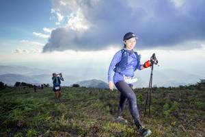 BIB: 3241
                            <button type="button" onclick="openModal(15917474)" class="btn btn-primary btn-sm float-right btn-popup" data-toggle="modal" data-target=".modal-high-quality">
                        <i class="fas fa-shopping-cart"></i> Add to Cart
                    </button>
                                            <button type="button" onclick="isThisMe(15917474, true)" class="btn btn-success btn-sm float-right btn-popup btn-isme hidden" data-toggle="tooltip" data-placement="bottom" title="นี่คือรูปของคุณใช่ไหม คลิกที่นี่เพื่อเอาเข้าอัลบั้ม">
                        <i class="fas fa-plus"></i> Add to album
                    </button>
                    <button type="button" onclick="isThisMe(15917474, false)" class="btn btn-warning btn-sm float-right btn-popup btn-isnotme hidden">
                        <i class="fas fa-ban"></i> Remove from album
                    </button>