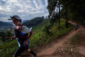 BIB: 1185
                            <button type="button" onclick="openModal(15930914)" class="btn btn-primary btn-sm float-right btn-popup" data-toggle="modal" data-target=".modal-high-quality">
                        <i class="fas fa-shopping-cart"></i> Add to Cart
                    </button>
                                            <button type="button" onclick="isThisMe(15930914, true)" class="btn btn-success btn-sm float-right btn-popup btn-isme hidden" data-toggle="tooltip" data-placement="bottom" title="นี่คือรูปของคุณใช่ไหม คลิกที่นี่เพื่อเอาเข้าอัลบั้ม">
                        <i class="fas fa-plus"></i> Add to album
                    </button>
                    <button type="button" onclick="isThisMe(15930914, false)" class="btn btn-warning btn-sm float-right btn-popup btn-isnotme hidden">
                        <i class="fas fa-ban"></i> Remove from album
                    </button>