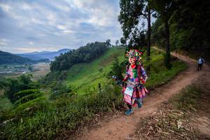 BIB: 900, 1647
                            <button type="button" onclick="openModal(15928977)" class="btn btn-primary btn-sm float-right btn-popup" data-toggle="modal" data-target=".modal-high-quality">
                        <i class="fas fa-shopping-cart"></i> Add to Cart
                    </button>
                                            <button type="button" onclick="isThisMe(15928977, true)" class="btn btn-success btn-sm float-right btn-popup btn-isme hidden" data-toggle="tooltip" data-placement="bottom" title="นี่คือรูปของคุณใช่ไหม คลิกที่นี่เพื่อเอาเข้าอัลบั้ม">
                        <i class="fas fa-plus"></i> Add to album
                    </button>
                    <button type="button" onclick="isThisMe(15928977, false)" class="btn btn-warning btn-sm float-right btn-popup btn-isnotme hidden">
                        <i class="fas fa-ban"></i> Remove from album
                    </button>