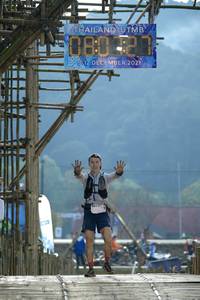 BIB: 08020, 2021, 5017, 112
                            <button type="button" onclick="openModal(16043884)" class="btn btn-primary btn-sm float-right btn-popup" data-toggle="modal" data-target=".modal-high-quality">
                        <i class="fas fa-shopping-cart"></i> Add to Cart
                    </button>
                                            <button type="button" onclick="isThisMe(16043884, true)" class="btn btn-success btn-sm float-right btn-popup btn-isme hidden" data-toggle="tooltip" data-placement="bottom" title="นี่คือรูปของคุณใช่ไหม คลิกที่นี่เพื่อเอาเข้าอัลบั้ม">
                        <i class="fas fa-plus"></i> Add to album
                    </button>
                    <button type="button" onclick="isThisMe(16043884, false)" class="btn btn-warning btn-sm float-right btn-popup btn-isnotme hidden">
                        <i class="fas fa-ban"></i> Remove from album
                    </button>