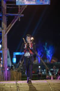 BIB: 2021, 3013
                            <button type="button" onclick="openModal(16041142)" class="btn btn-primary btn-sm float-right btn-popup" data-toggle="modal" data-target=".modal-high-quality">
                        <i class="fas fa-shopping-cart"></i> Add to Cart
                    </button>
                                            <button type="button" onclick="isThisMe(16041142, true)" class="btn btn-success btn-sm float-right btn-popup btn-isme hidden" data-toggle="tooltip" data-placement="bottom" title="นี่คือรูปของคุณใช่ไหม คลิกที่นี่เพื่อเอาเข้าอัลบั้ม">
                        <i class="fas fa-plus"></i> Add to album
                    </button>
                    <button type="button" onclick="isThisMe(16041142, false)" class="btn btn-warning btn-sm float-right btn-popup btn-isnotme hidden">
                        <i class="fas fa-ban"></i> Remove from album
                    </button>