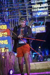 BIB: 946, 922
                            <button type="button" onclick="openModal(16042911)" class="btn btn-primary btn-sm float-right btn-popup" data-toggle="modal" data-target=".modal-high-quality">
                        <i class="fas fa-shopping-cart"></i> Add to Cart
                    </button>
                                            <button type="button" onclick="isThisMe(16042911, true)" class="btn btn-success btn-sm float-right btn-popup btn-isme hidden" data-toggle="tooltip" data-placement="bottom" title="นี่คือรูปของคุณใช่ไหม คลิกที่นี่เพื่อเอาเข้าอัลบั้ม">
                        <i class="fas fa-plus"></i> Add to album
                    </button>
                    <button type="button" onclick="isThisMe(16042911, false)" class="btn btn-warning btn-sm float-right btn-popup btn-isnotme hidden">
                        <i class="fas fa-ban"></i> Remove from album
                    </button>