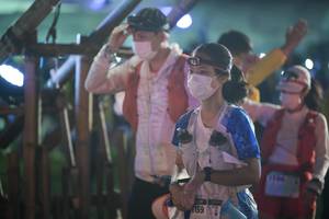 BIB: 100, 159, 241
                            <button type="button" onclick="openModal(16043229)" class="btn btn-primary btn-sm float-right btn-popup" data-toggle="modal" data-target=".modal-high-quality">
                        <i class="fas fa-shopping-cart"></i> Add to Cart
                    </button>
                                            <button type="button" onclick="isThisMe(16043229, true)" class="btn btn-success btn-sm float-right btn-popup btn-isme hidden" data-toggle="tooltip" data-placement="bottom" title="นี่คือรูปของคุณใช่ไหม คลิกที่นี่เพื่อเอาเข้าอัลบั้ม">
                        <i class="fas fa-plus"></i> Add to album
                    </button>
                    <button type="button" onclick="isThisMe(16043229, false)" class="btn btn-warning btn-sm float-right btn-popup btn-isnotme hidden">
                        <i class="fas fa-ban"></i> Remove from album
                    </button>