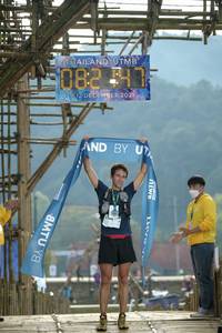 BIB: 2021, 1704
                            <button type="button" onclick="openModal(16043987)" class="btn btn-primary btn-sm float-right btn-popup" data-toggle="modal" data-target=".modal-high-quality">
                        <i class="fas fa-shopping-cart"></i> Add to Cart
                    </button>
                                            <button type="button" onclick="isThisMe(16043987, true)" class="btn btn-success btn-sm float-right btn-popup btn-isme hidden" data-toggle="tooltip" data-placement="bottom" title="นี่คือรูปของคุณใช่ไหม คลิกที่นี่เพื่อเอาเข้าอัลบั้ม">
                        <i class="fas fa-plus"></i> Add to album
                    </button>
                    <button type="button" onclick="isThisMe(16043987, false)" class="btn btn-warning btn-sm float-right btn-popup btn-isnotme hidden">
                        <i class="fas fa-ban"></i> Remove from album
                    </button>