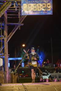 BIB: 85829, 2012, 2021, 3537
                            <button type="button" onclick="openModal(16041024)" class="btn btn-primary btn-sm float-right btn-popup" data-toggle="modal" data-target=".modal-high-quality">
                        <i class="fas fa-shopping-cart"></i> Add to Cart
                    </button>
                                            <button type="button" onclick="isThisMe(16041024, true)" class="btn btn-success btn-sm float-right btn-popup btn-isme hidden" data-toggle="tooltip" data-placement="bottom" title="นี่คือรูปของคุณใช่ไหม คลิกที่นี่เพื่อเอาเข้าอัลบั้ม">
                        <i class="fas fa-plus"></i> Add to album
                    </button>
                    <button type="button" onclick="isThisMe(16041024, false)" class="btn btn-warning btn-sm float-right btn-popup btn-isnotme hidden">
                        <i class="fas fa-ban"></i> Remove from album
                    </button>