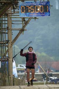 BIB: 2021
                            <button type="button" onclick="openModal(16043823)" class="btn btn-primary btn-sm float-right btn-popup" data-toggle="modal" data-target=".modal-high-quality">
                        <i class="fas fa-shopping-cart"></i> Add to Cart
                    </button>
                                            <button type="button" onclick="isThisMe(16043823, true)" class="btn btn-success btn-sm float-right btn-popup btn-isme hidden" data-toggle="tooltip" data-placement="bottom" title="นี่คือรูปของคุณใช่ไหม คลิกที่นี่เพื่อเอาเข้าอัลบั้ม">
                        <i class="fas fa-plus"></i> Add to album
                    </button>
                    <button type="button" onclick="isThisMe(16043823, false)" class="btn btn-warning btn-sm float-right btn-popup btn-isnotme hidden">
                        <i class="fas fa-ban"></i> Remove from album
                    </button>