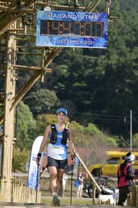 BIB: 2021, 3067
                            <button type="button" onclick="openModal(16038312)" class="btn btn-primary btn-sm float-right btn-popup" data-toggle="modal" data-target=".modal-high-quality">
                        <i class="fas fa-shopping-cart"></i> Add to Cart
                    </button>
                                            <button type="button" onclick="isThisMe(16038312, true)" class="btn btn-success btn-sm float-right btn-popup btn-isme hidden" data-toggle="tooltip" data-placement="bottom" title="นี่คือรูปของคุณใช่ไหม คลิกที่นี่เพื่อเอาเข้าอัลบั้ม">
                        <i class="fas fa-plus"></i> Add to album
                    </button>
                    <button type="button" onclick="isThisMe(16038312, false)" class="btn btn-warning btn-sm float-right btn-popup btn-isnotme hidden">
                        <i class="fas fa-ban"></i> Remove from album
                    </button>