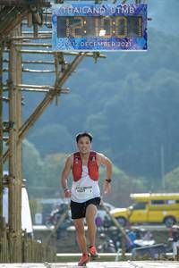 BIB: 2021, 1527
                            <button type="button" onclick="openModal(16045348)" class="btn btn-primary btn-sm float-right btn-popup" data-toggle="modal" data-target=".modal-high-quality">
                        <i class="fas fa-shopping-cart"></i> Add to Cart
                    </button>
                                            <button type="button" onclick="isThisMe(16045348, true)" class="btn btn-success btn-sm float-right btn-popup btn-isme hidden" data-toggle="tooltip" data-placement="bottom" title="นี่คือรูปของคุณใช่ไหม คลิกที่นี่เพื่อเอาเข้าอัลบั้ม">
                        <i class="fas fa-plus"></i> Add to album
                    </button>
                    <button type="button" onclick="isThisMe(16045348, false)" class="btn btn-warning btn-sm float-right btn-popup btn-isnotme hidden">
                        <i class="fas fa-ban"></i> Remove from album
                    </button>