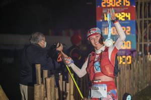 BIB: 290215, 2021, 0600, 2000, 2800, 3328, 062, 325, 4122, 1669, 588
                            <button type="button" onclick="openModal(16040613)" class="btn btn-primary btn-sm float-right btn-popup" data-toggle="modal" data-target=".modal-high-quality">
                        <i class="fas fa-shopping-cart"></i> Add to Cart
                    </button>
                                            <button type="button" onclick="isThisMe(16040613, true)" class="btn btn-success btn-sm float-right btn-popup btn-isme hidden" data-toggle="tooltip" data-placement="bottom" title="นี่คือรูปของคุณใช่ไหม คลิกที่นี่เพื่อเอาเข้าอัลบั้ม">
                        <i class="fas fa-plus"></i> Add to album
                    </button>
                    <button type="button" onclick="isThisMe(16040613, false)" class="btn btn-warning btn-sm float-right btn-popup btn-isnotme hidden">
                        <i class="fas fa-ban"></i> Remove from album
                    </button>