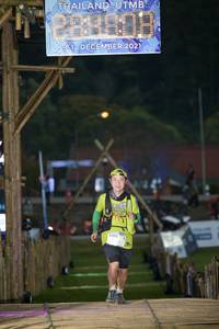 BIB: 2021, 3550
                            <button type="button" onclick="openModal(16040533)" class="btn btn-primary btn-sm float-right btn-popup" data-toggle="modal" data-target=".modal-high-quality">
                        <i class="fas fa-shopping-cart"></i> Add to Cart
                    </button>
                                            <button type="button" onclick="isThisMe(16040533, true)" class="btn btn-success btn-sm float-right btn-popup btn-isme hidden" data-toggle="tooltip" data-placement="bottom" title="นี่คือรูปของคุณใช่ไหม คลิกที่นี่เพื่อเอาเข้าอัลบั้ม">
                        <i class="fas fa-plus"></i> Add to album
                    </button>
                    <button type="button" onclick="isThisMe(16040533, false)" class="btn btn-warning btn-sm float-right btn-popup btn-isnotme hidden">
                        <i class="fas fa-ban"></i> Remove from album
                    </button>