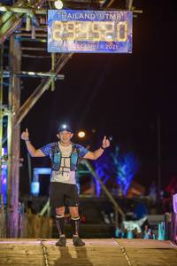 BIB: 9412, 2021, 3377
                            <button type="button" onclick="openModal(16040959)" class="btn btn-primary btn-sm float-right btn-popup" data-toggle="modal" data-target=".modal-high-quality">
                        <i class="fas fa-shopping-cart"></i> Add to Cart
                    </button>
                                            <button type="button" onclick="isThisMe(16040959, true)" class="btn btn-success btn-sm float-right btn-popup btn-isme hidden" data-toggle="tooltip" data-placement="bottom" title="นี่คือรูปของคุณใช่ไหม คลิกที่นี่เพื่อเอาเข้าอัลบั้ม">
                        <i class="fas fa-plus"></i> Add to album
                    </button>
                    <button type="button" onclick="isThisMe(16040959, false)" class="btn btn-warning btn-sm float-right btn-popup btn-isnotme hidden">
                        <i class="fas fa-ban"></i> Remove from album
                    </button>