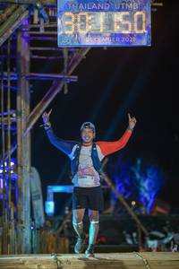 BIB: 912, 2021, 3564
                            <button type="button" onclick="openModal(16041206)" class="btn btn-primary btn-sm float-right btn-popup" data-toggle="modal" data-target=".modal-high-quality">
                        <i class="fas fa-shopping-cart"></i> Add to Cart
                    </button>
                                            <button type="button" onclick="isThisMe(16041206, true)" class="btn btn-success btn-sm float-right btn-popup btn-isme hidden" data-toggle="tooltip" data-placement="bottom" title="นี่คือรูปของคุณใช่ไหม คลิกที่นี่เพื่อเอาเข้าอัลบั้ม">
                        <i class="fas fa-plus"></i> Add to album
                    </button>
                    <button type="button" onclick="isThisMe(16041206, false)" class="btn btn-warning btn-sm float-right btn-popup btn-isnotme hidden">
                        <i class="fas fa-ban"></i> Remove from album
                    </button>