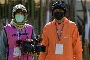 BIB: 
                            <button type="button" onclick="openModal(16037715)" class="btn btn-primary btn-sm float-right btn-popup" data-toggle="modal" data-target=".modal-high-quality">
                        <i class="fas fa-shopping-cart"></i> Add to Cart
                    </button>
                                            <button type="button" onclick="isThisMe(16037715, true)" class="btn btn-success btn-sm float-right btn-popup btn-isme hidden" data-toggle="tooltip" data-placement="bottom" title="นี่คือรูปของคุณใช่ไหม คลิกที่นี่เพื่อเอาเข้าอัลบั้ม">
                        <i class="fas fa-plus"></i> Add to album
                    </button>
                    <button type="button" onclick="isThisMe(16037715, false)" class="btn btn-warning btn-sm float-right btn-popup btn-isnotme hidden">
                        <i class="fas fa-ban"></i> Remove from album
                    </button>