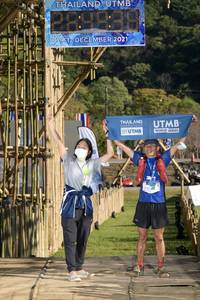 BIB: 2021
                            <button type="button" onclick="openModal(16039091)" class="btn btn-primary btn-sm float-right btn-popup" data-toggle="modal" data-target=".modal-high-quality">
                        <i class="fas fa-shopping-cart"></i> Add to Cart
                    </button>
                                            <button type="button" onclick="isThisMe(16039091, true)" class="btn btn-success btn-sm float-right btn-popup btn-isme hidden" data-toggle="tooltip" data-placement="bottom" title="นี่คือรูปของคุณใช่ไหม คลิกที่นี่เพื่อเอาเข้าอัลบั้ม">
                        <i class="fas fa-plus"></i> Add to album
                    </button>
                    <button type="button" onclick="isThisMe(16039091, false)" class="btn btn-warning btn-sm float-right btn-popup btn-isnotme hidden">
                        <i class="fas fa-ban"></i> Remove from album
                    </button>