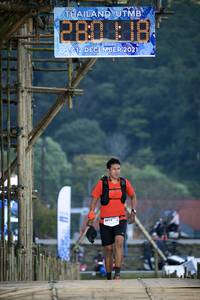 BIB: 2021, 3012
                            <button type="button" onclick="openModal(16040357)" class="btn btn-primary btn-sm float-right btn-popup" data-toggle="modal" data-target=".modal-high-quality">
                        <i class="fas fa-shopping-cart"></i> Add to Cart
                    </button>
                                            <button type="button" onclick="isThisMe(16040357, true)" class="btn btn-success btn-sm float-right btn-popup btn-isme hidden" data-toggle="tooltip" data-placement="bottom" title="นี่คือรูปของคุณใช่ไหม คลิกที่นี่เพื่อเอาเข้าอัลบั้ม">
                        <i class="fas fa-plus"></i> Add to album
                    </button>
                    <button type="button" onclick="isThisMe(16040357, false)" class="btn btn-warning btn-sm float-right btn-popup btn-isnotme hidden">
                        <i class="fas fa-ban"></i> Remove from album
                    </button>